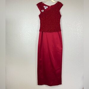 Patra Vintage Red Maxi Evening Gown with Sparkly Bodice & Jewel Broach Size 4